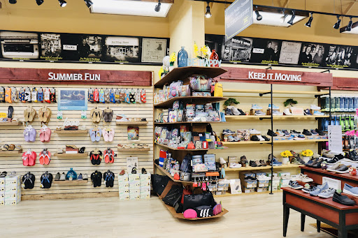 Shoe Store «Santa Rosa Shoes», reviews and photos, 2255 Cleveland Ave, Santa Rosa, CA 95403, USA