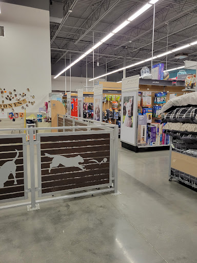 Pet Store «PetSmart», reviews and photos, 6545 North Grand Parkway West Suite 104, Spring, TX 77389, USA