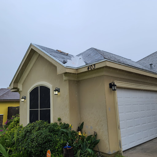 Roofing Contractor «McAllen Valley Roofing Co.», reviews and photos, 3903 U.S. 83 Business, McAllen, TX 78501, USA