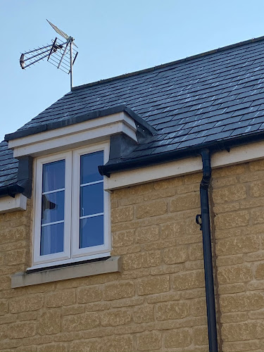 Reviews of Monarch Roofing Co Ltd in Swindon - Construction company