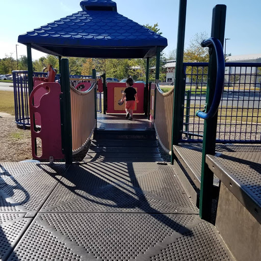 Aquatic Centre «Fairland Sports and Aquatics Center», reviews and photos, 13950 Old Gunpowder Rd, Laurel, MD 20707, USA