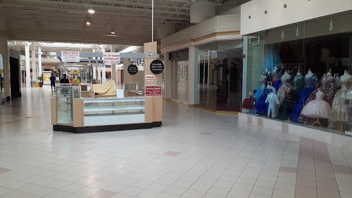 Shopping Mall «DeSoto Square Mall», reviews and photos, 303 301 Blvd W, Bradenton, FL 34205, USA