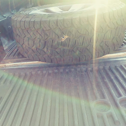 Tire Shop «Discount Tire Store - Hill Country Village, TX», reviews and photos, 15703 San Pedro Ave, Hill Country Village, TX 78232, USA