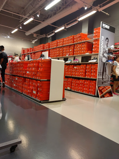 Sporting Goods Store «Nike Factory Store», reviews and photos, 20 City Blvd W #617, Orange, CA 92868, USA
