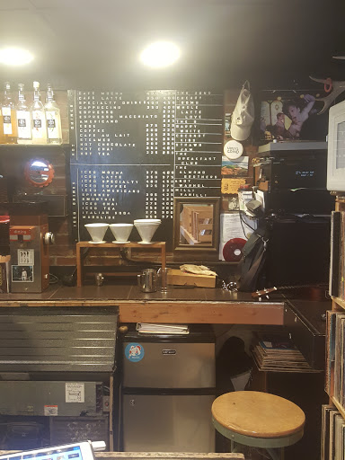 Cafe «Vinyl Cafe», reviews and photos, 303 Kellogg Ave, Ames, IA 50010, USA