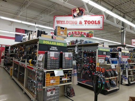 Home Improvement Store «Tractor Supply Co.», reviews and photos, 6015 S Transit Rd, Lockport, NY 14094, USA