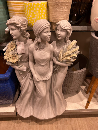 Department Store «HomeGoods», reviews and photos, 2715 W Market St #180, Fairlawn, OH 44333, USA