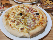 Plats et boissons du Pizzeria Xtreme Pizza Les Angles - n°2