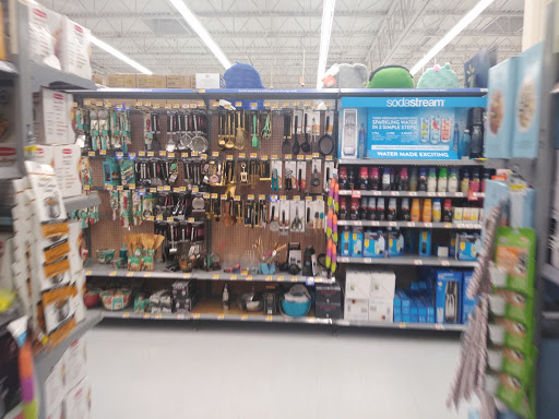 Department Store «Walmart Supercenter», reviews and photos, 39142 Natchez Dr, Slidell, LA 70461, USA