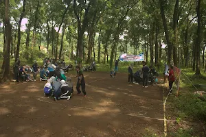 Campgrounds Plangkat Bajulan image