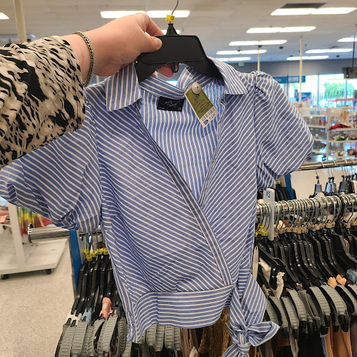 Clothing Store «Ross Dress for Less», reviews and photos, 5635 Woodruff Ave, Lakewood, CA 90713, USA