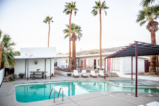 Miracle Manor Boutique Hotel & Spa image