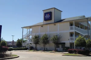 InTown Suites Extended Stay Houston TX - Westchase image