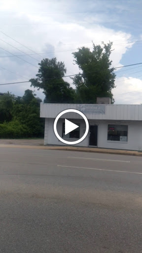 Barber Shop «Holidays Barber Shop», reviews and photos, 230 Huger St, Columbia, SC 29201, USA