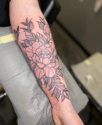 Explore hold fast tattoo ideas, creative tattoo ideas in Peoria, available at Modern Ink Tattoo