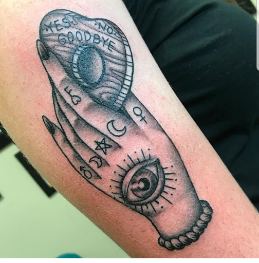 Tattoo Shop «Red 5 Tattoo», reviews and photos, 829 Lynnhaven Pkwy #121, Virginia Beach, VA 23452, USA