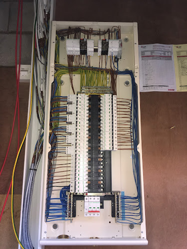 Teck Electrical LTD - Electrician