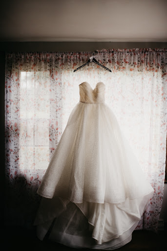 Bridal Shop «White Dress Bridal Boutique», reviews and photos, 237 E Pittsburgh Ave, Milwaukee, WI 53204, USA