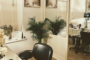 Abertillery Hairdressers image