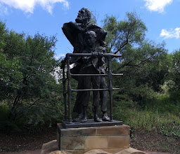 Die Nasionale Vrouemonument photo