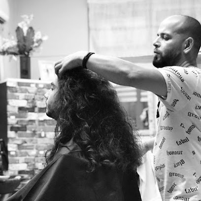 Saç Tasarım Merkezi by Cengiz | Erkek Kuaförü