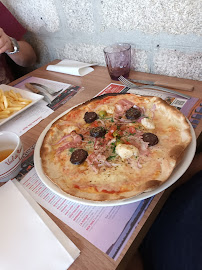 Pizza du Crêperie Pizzeria l'Estacade à Roscoff - n°8