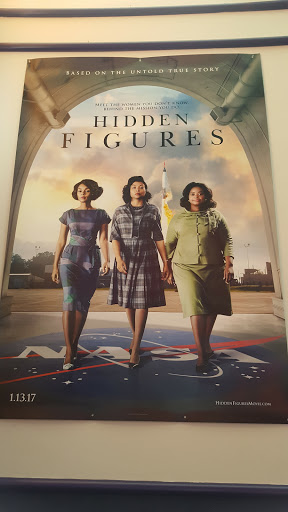 Movie Theater «Cornelius 10 Cinemas», reviews and photos, 200 N 26th Ave, Cornelius, OR 97113, USA