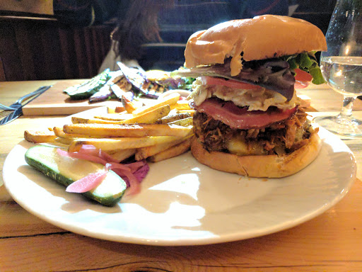 New American Restaurant «Bull Mansion New American Bistro», reviews and photos, 55 Pearl St, Worcester, MA 01608, USA