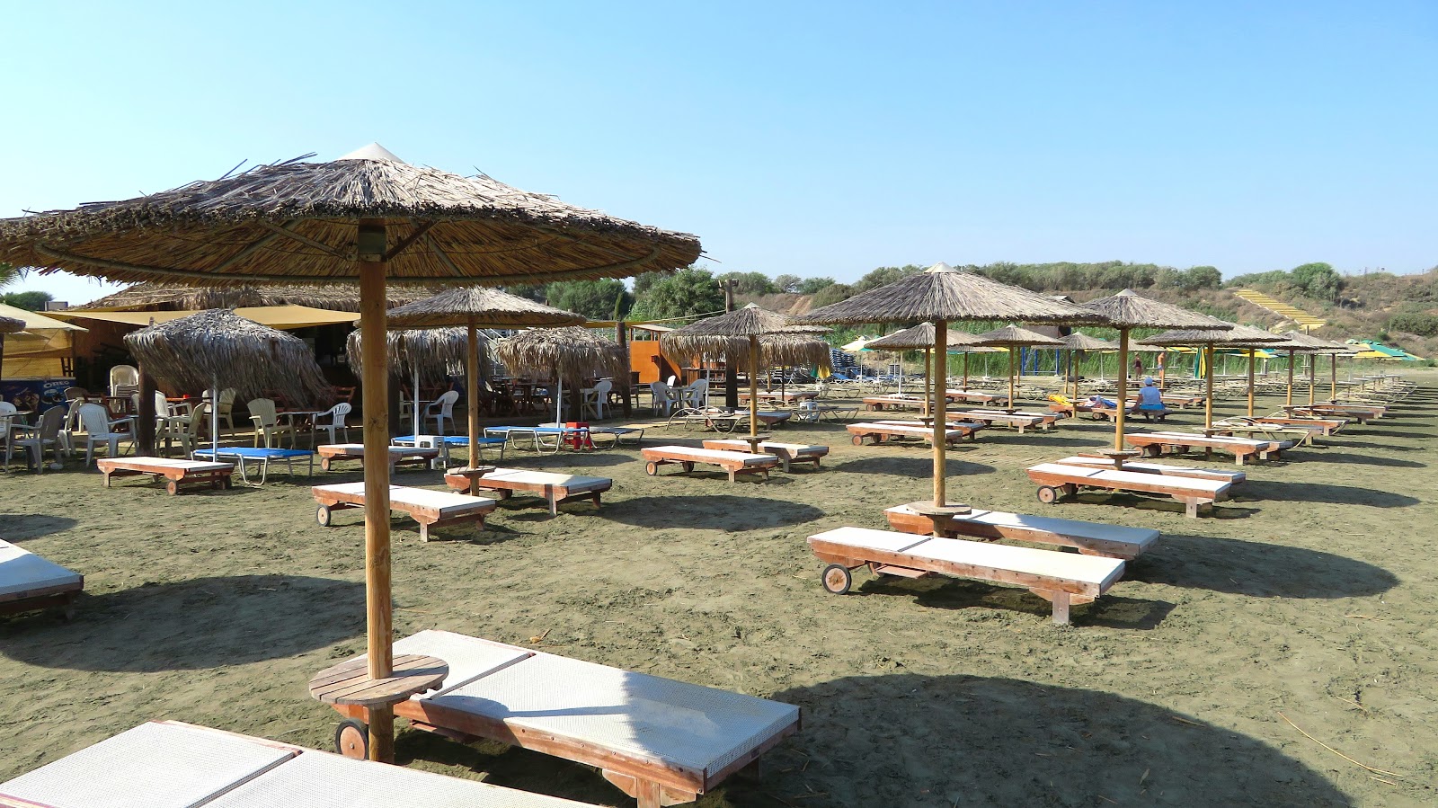 Fotografie cu Alaminos beach - locul popular printre cunoscătorii de relaxare