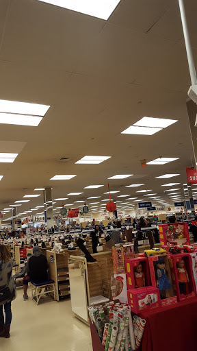 Department Store «Marshalls & HomeGoods», reviews and photos, 2700 Potomac Mills Cir, Woodbridge, VA 22192, USA