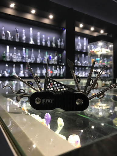 Vaporizer Store «ROCK N ROLL IT SMOKE SHOP AND VAPE SHOP», reviews and photos, 11750 Barker Cypress Rd, Cypress, TX 77433, USA
