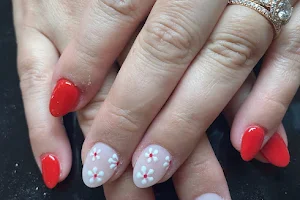 Aivy Nails & Spa image