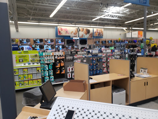 Department Store «Walmart Supercenter», reviews and photos, 17 Myrick St, Lamoine, ME 04605, USA