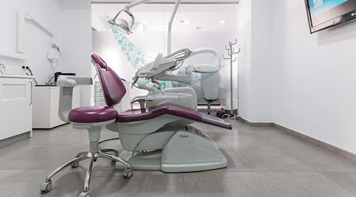 Dental Company Sanlúcar la Mayor en Sanlúcar la Mayor, Sevilla