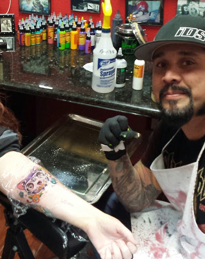 Tattoo Shop «True Love Tattoo Studio», reviews and photos, 1415 TX-146 B, Kemah, TX 77565, USA