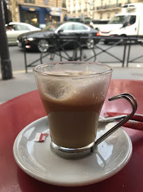 Cappuccino du Restaurant Café Le Quartier Général à Paris - n°4