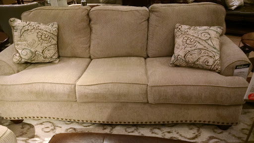 Furniture Store «Ashley HomeStore», reviews and photos, 910 Tupelo Commons, Tupelo, MS 38804, USA