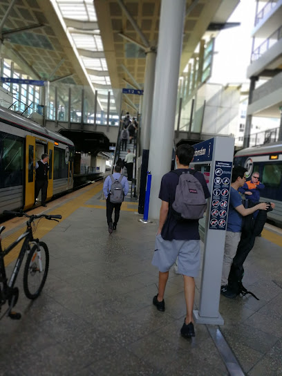 Newmarket railway station, Auckland