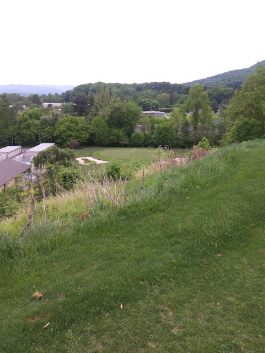 Golf Course «Pine Oaks Golf Course», reviews and photos, 1709 Buffalo Rd, Johnson City, TN 37604, USA