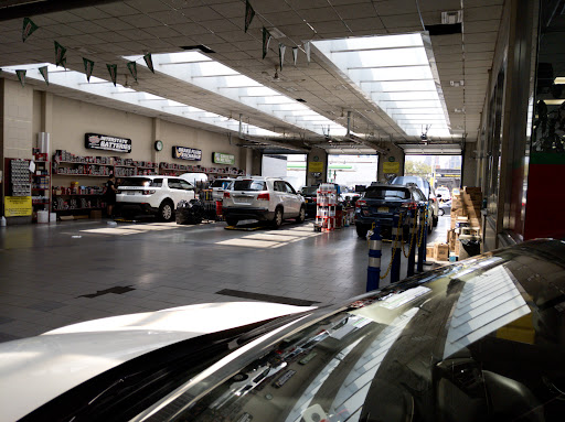 Michael's Car Wash en Queens