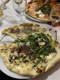 Pizza du Restaurant italien Vénézia à Montmorency - n°11