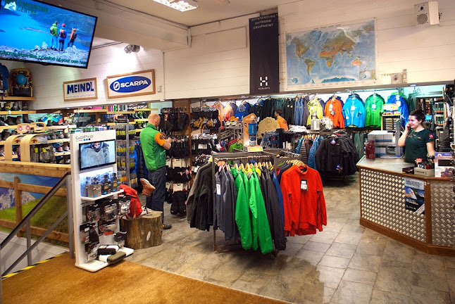Reviews of LD Mountain Centre in Newcastle upon Tyne - Sporting goods store