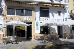 Hostal restaurante Lujuan image