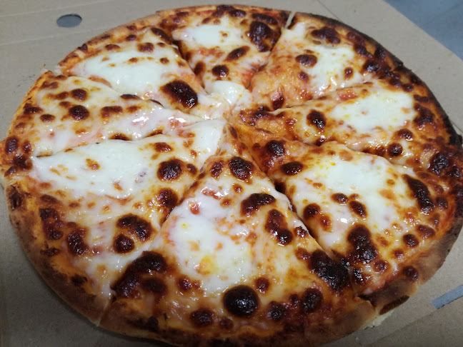 Пица Менн - Перник