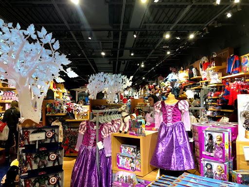 Toy Store «Disney Store», reviews and photos, 7875 Montgomery Rd, Cincinnati, OH 45236, USA
