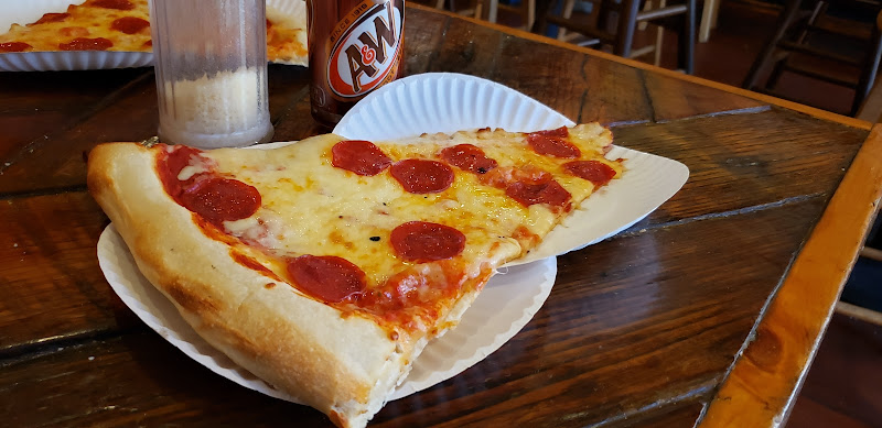 #2 best pizza place in Roanoke - Benny Marconi's
