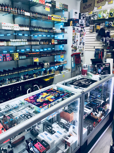 Vaporizer Store «Tobacco King & Vape King», reviews and photos, 1609 S Glebe Rd, Arlington, VA 22204, USA