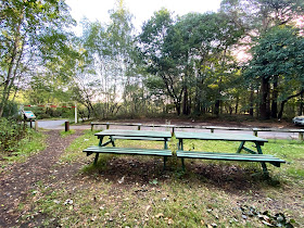 Chobham Place Woods Car Park
