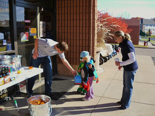 Plumber «LeVahn Bros. Plumbing and Hardware Hank», reviews and photos, 12700 Bass Lake Rd, Maple Grove, MN 55369, USA