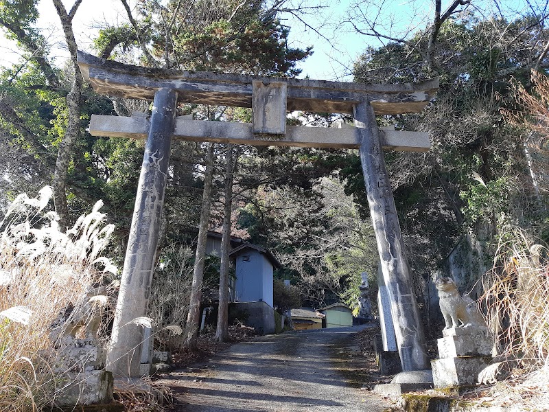 白石三所神社